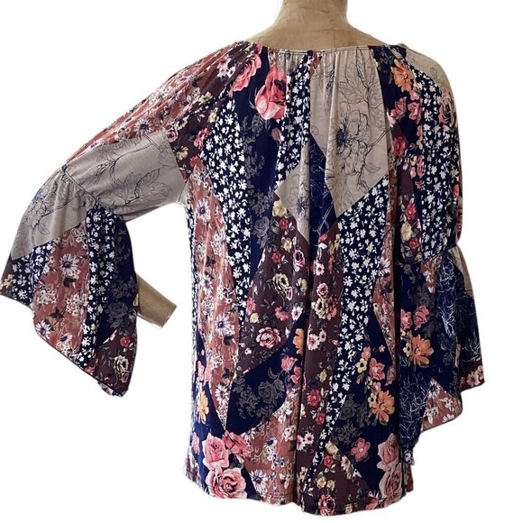 Naif Mixed Print Floral Patchwork BOHO Peasant Top Sz L #21M - Picture 4 of 7